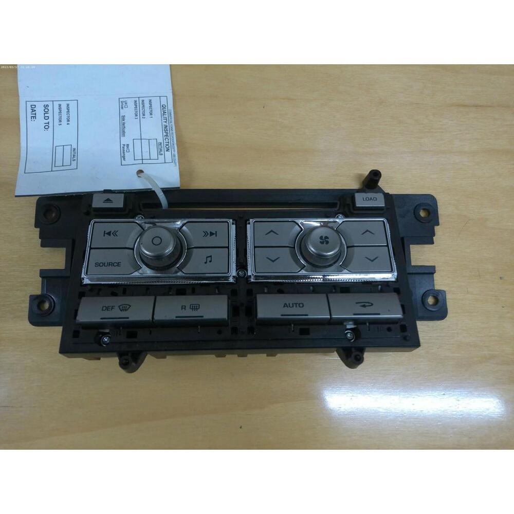 2009 Jaguar XF Radio Climate Control Panel OEM 8X23-18C858-BG
